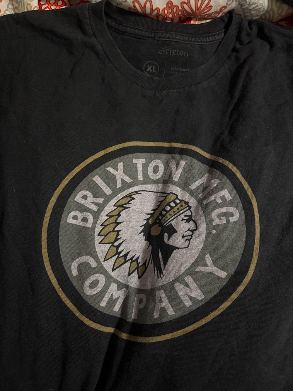 Brixton Black Graphic Tee with Gold and White Logo Mens xl